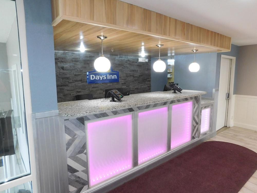 Days Inn By Wyndham West Des Moines - Clive Dış mekan fotoğraf