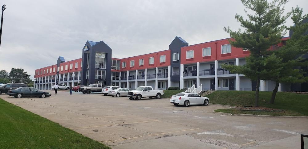Days Inn By Wyndham West Des Moines - Clive Dış mekan fotoğraf