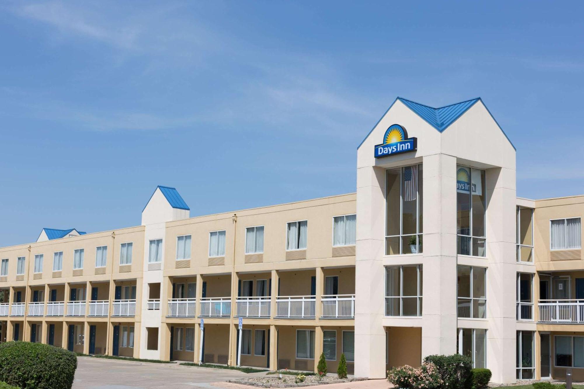 Days Inn By Wyndham West Des Moines - Clive Dış mekan fotoğraf
