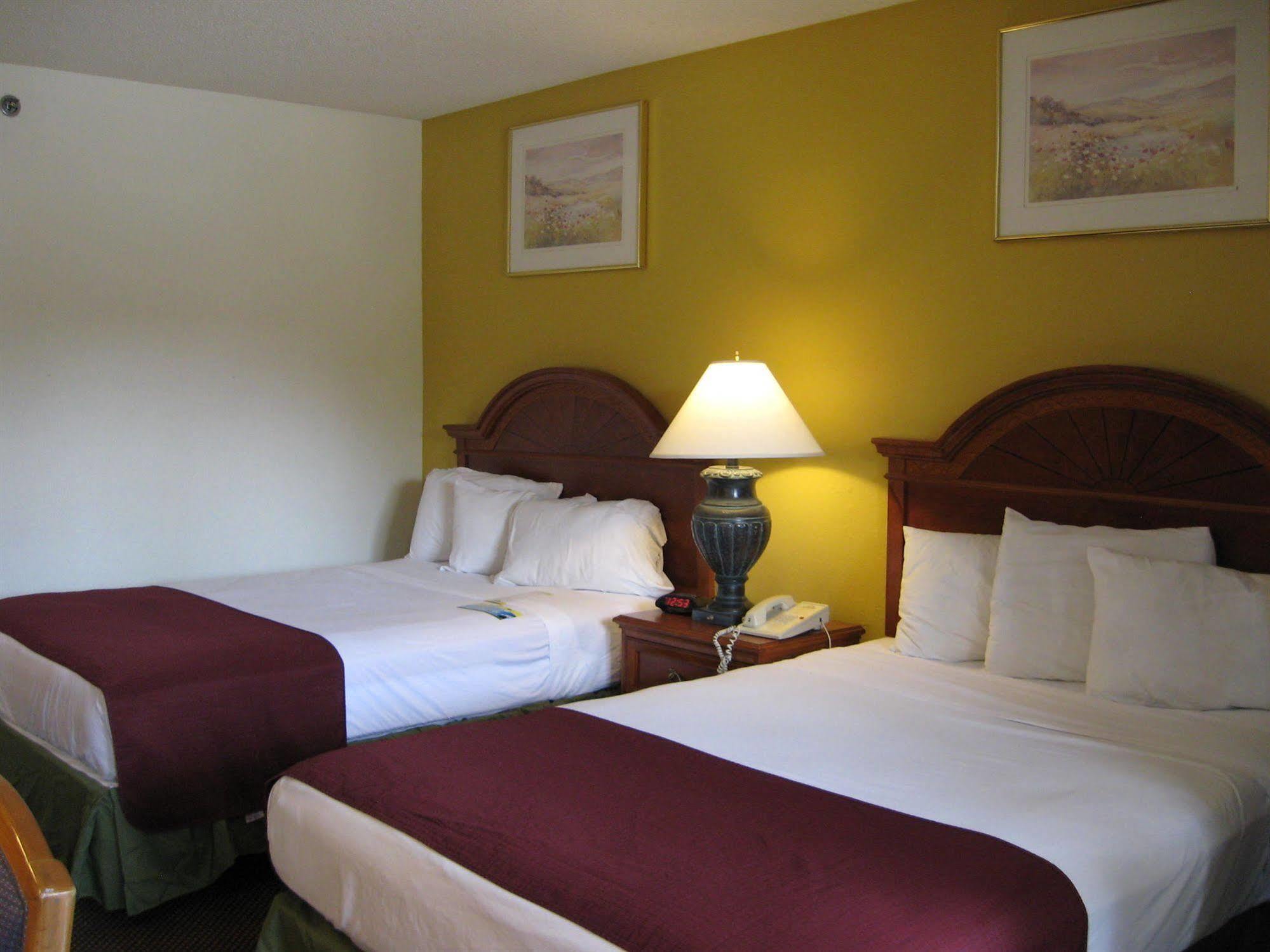 Days Inn By Wyndham West Des Moines - Clive Dış mekan fotoğraf